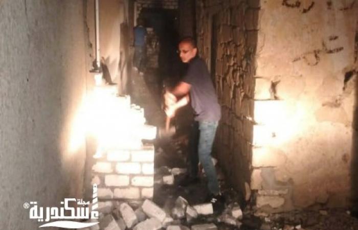 إزالة بناء مخالف والتحفظ على سيارات مخلفات وإشغالات في حملة مسائية مكثفة بـ "عامرية أول" بالإسكندرية