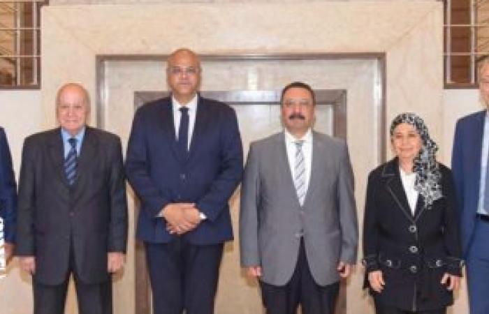 مجلس أمناء جامعة الإسكندرية الأهلية يقر إنشاء برنامج "علوم التمريض" ويستعرض خطط التطوير للعام الجامعي الجديد