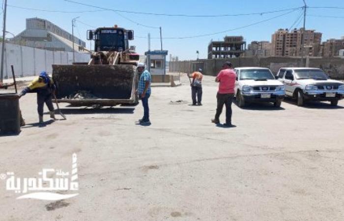 حملة مكثفة لرفع كفاءة النظافة بوادي القمر ومثلث الشركات بالعجمي