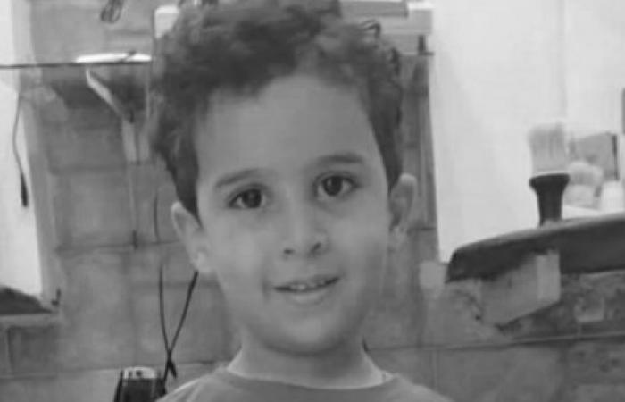 مأساة في ملاهي سيدي جابر ... وفاة طفل في انقلاب قطار ترفيهي تقلب حياة أسرة بالإسكندرية رأساً على عقب