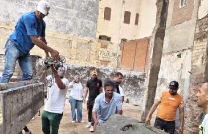 ​تطوير شامل بحي الجمرك.. رفع كفاءة شارع النصر وإزالة إعلانات مخالفة وتشميع موقع بالبحرية