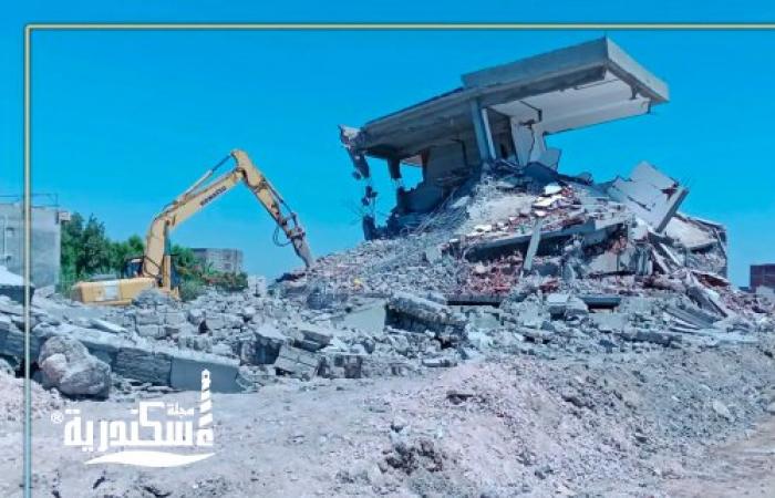 تنفيذًا لتوجيهات المحافظ.. إزالة تعديات ومبانٍ مخالفة بـ 5 أحياء بالإسكندرية ضمن "الموجة 29"