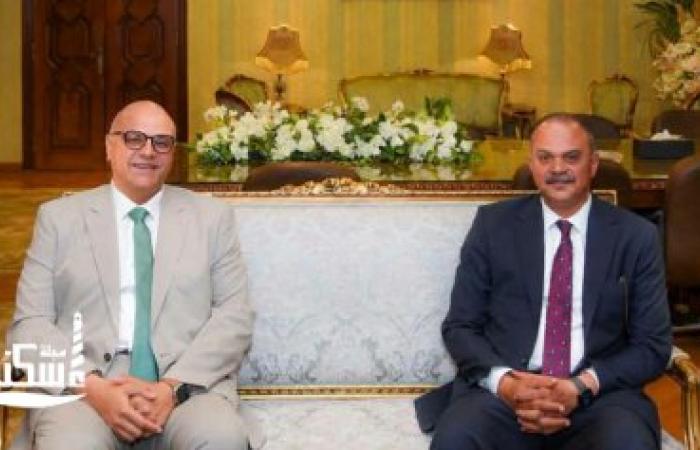 محافظ الإسكندرية يهنئ اللواء حاتم الحداد لتوليه قيادة أمن المحافظة ويشيد بجهود اللواء رشاد فاروق
