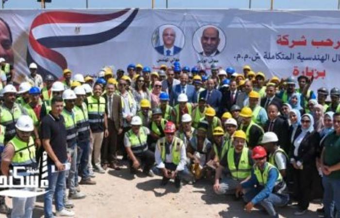 رئيس وزراء العمل ومحافظ الإسكندرية يتفقدان مشروع القطار السريع ويبحثان دعم العمالة غير المنتظمة