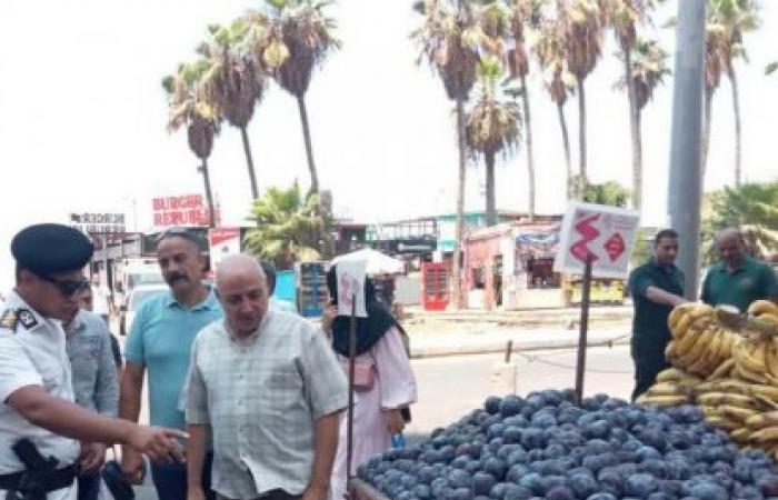 حي وسط....حملة صباحية مكبرة بمشاركة وحدة مرافق وسط تسفر عن رفع 115حالة إشغال