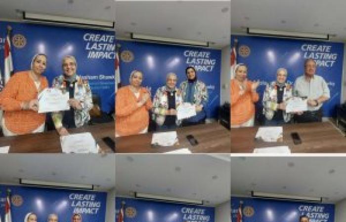 رئيسة لجنة RCC تكرم أعضاء اللجنة بالمنطقة الروتارية