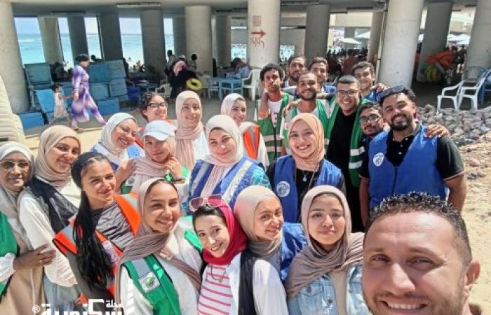 خليك إيجابي» ترسم البسمة على وجوه الأطفال مرضى السرطان في يوم ترفيهي بشاطئ جزيرة الذهب