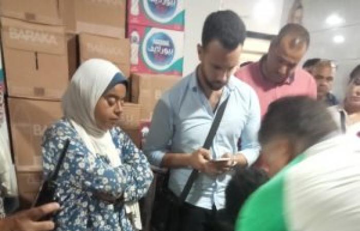 حملة رقابية موسعة في حي وسط بالإسكندرية تسفر عن غلق 6 محال وتحرير 37 محضرًا وإعدام 62 كجم أغذية فاسدة