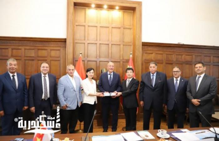 "غرفة الإسكندرية" تستقبل وفد اتحادات غرف هوبي ووهان الصينية لتعزيز سبل التعاون الاقتصادي