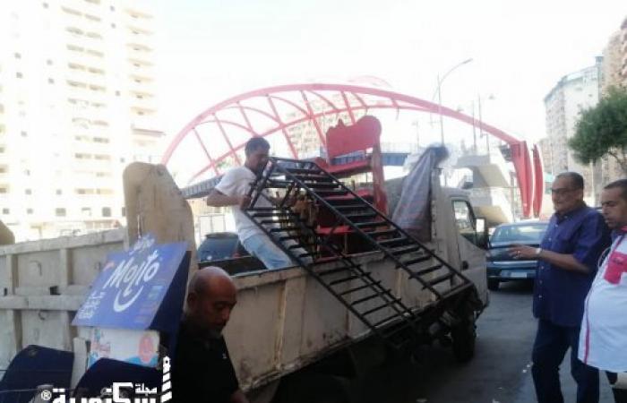 ضبط 42 كجم مواد غذائية فاسدة وتحرير 24 محضراً خلال حملة لإزالة المخالفات بالجمرك