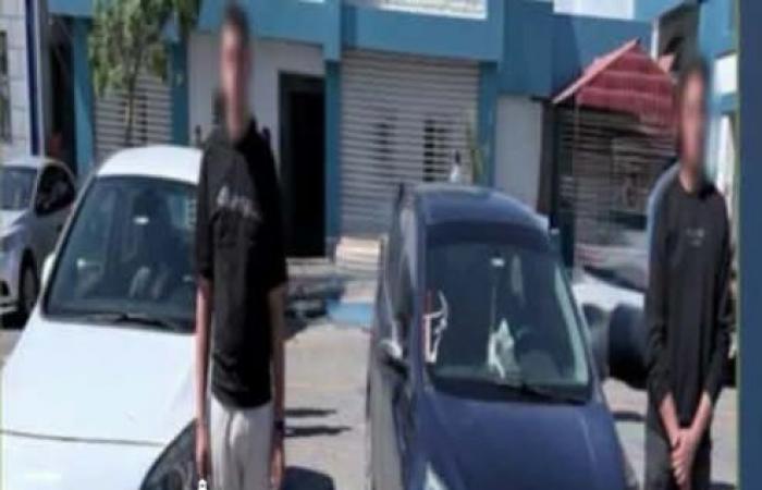 استعراض واستهتار في زفاف.. القبض على شابين صعدا أعلى سيارتين بالإسكندرية
