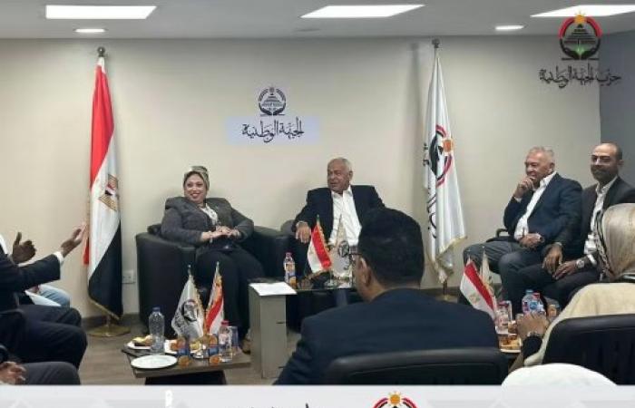 الجبهة الوطنية بالإسكندرية تبحث إطلاق مبادرة للتدريب والتمكين الرقمي والذكاء الاصطناعي