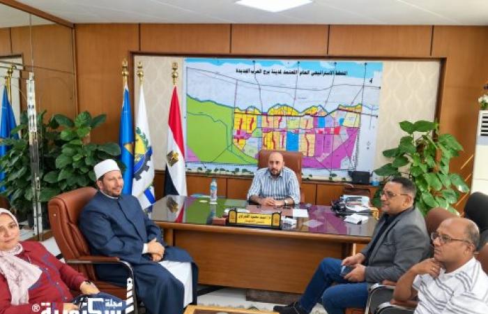 لبحث الملفات المشتركة ودعم المنشآت الأزهرية.. «رئيس منطقة الإسكندرية الأزهرية» يلتقي رئيس جهاز مدينة برج العرب الجديدة