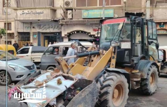 استجابة لشكاوى الأهالي.. حي المنتزه أول يتصدى للعشوائيات ويغلق 12 محلًا مخالفاً بمنطقة سيدي بشر