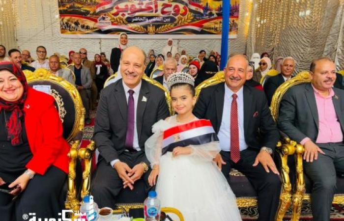 اليوم أفتخر أنني مدير مديرية التربية والتعليم بالإسكندرية».. بهذه الكلمات عبّر عربي أبو زيد عن اعتزازه باحتفالية نصر أكتوبر بالعامرية التعليمية