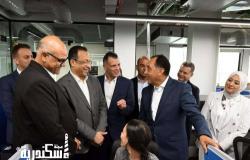 رئيس الوزراء يتفقد شركة «تيلي بيرفورمانس» الفرنسية بالإسكندرية ويؤكد دعم الدولة لقطاع التعهيد