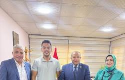 الدكتور محمد أبو زهرة المرشح لانتخابات النادى الأوليمبي يزور شركة النصر للملاحات