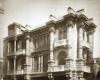 ڤيلا اجيون ( تقاطع شارع النبي دانيال وشارع فؤاد الأول ) بالإسكندرية ( مبنى جريدة الأهرام حاليا ) - مصر - وصورة من سنة1887م