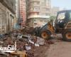 استجابة فورية.. رئيس حي الجمرك يتابع فتح طريق "حارة شكري" بعد إزالة الأجزاء الخطرة بالعقار
