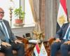 رئيس الأكاديمية العربية للعلوم والتكنولوجيا والنقل البحري مع محافظ الإسكندرية مشروعات حماية الشواطئ واستعادة شواطئ الإسكندرية تنفيذًا لتكليفات رئيس الجمهورية وتوجيهات رئيس مجلس الوزراء